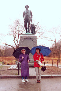 Omi and Lolo with Minuteman