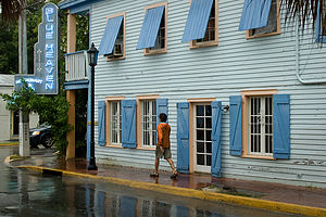 Andrew approaching Blue Heaven Restaurant