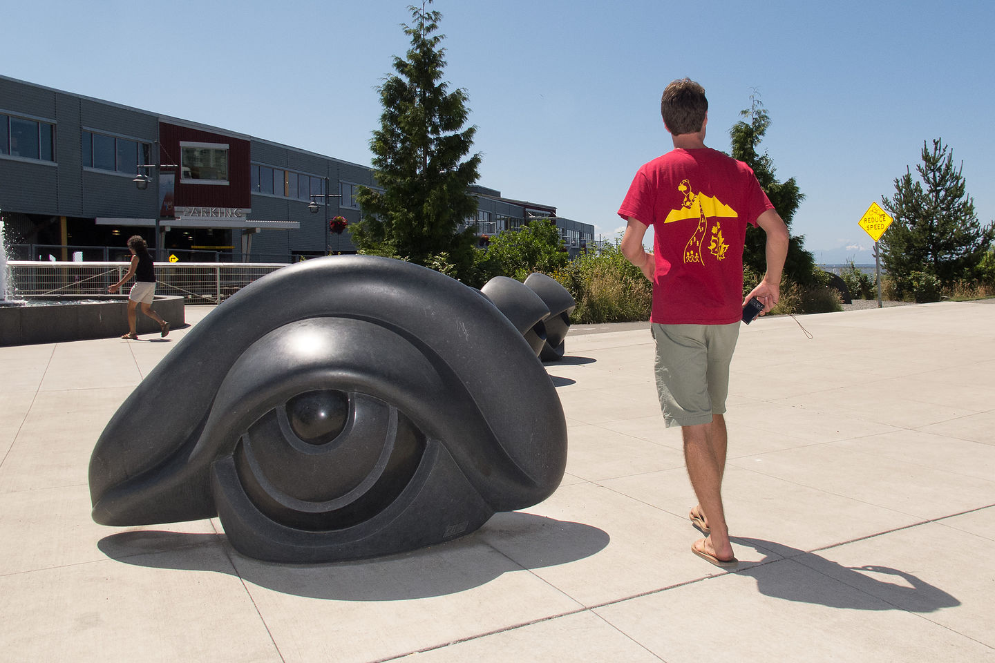 Tom with Louise Bourgeois' Eye Benches