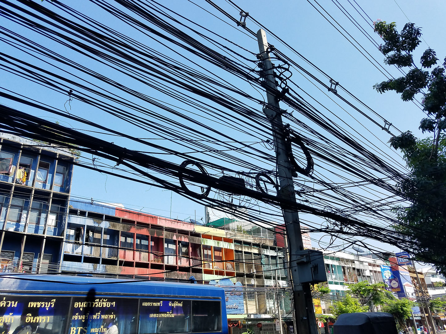 Typical electrical wiring in Thailand