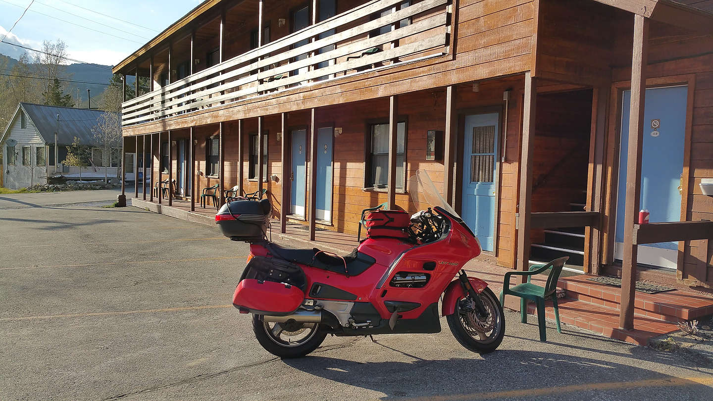 June Lake Villager Porch