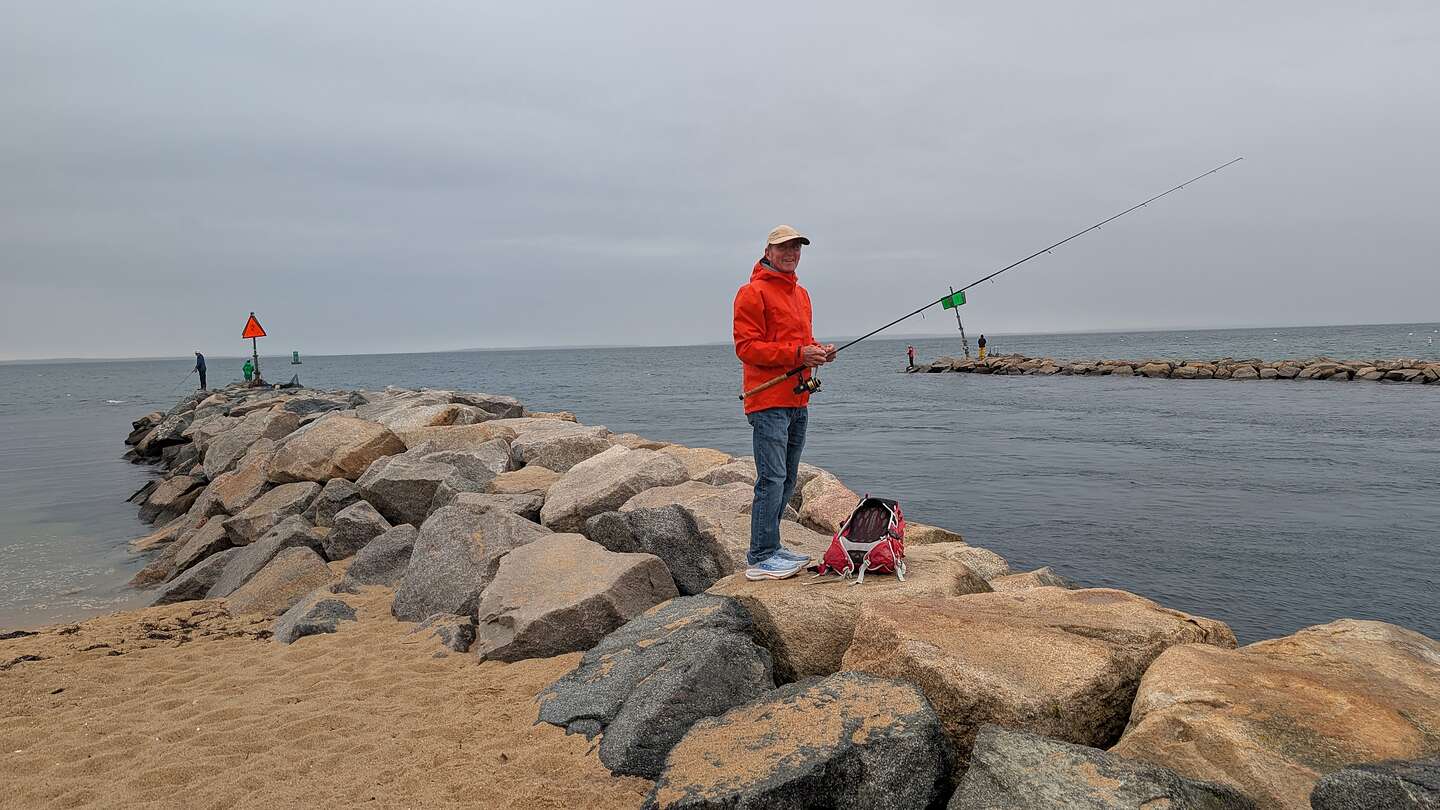 Herb fishing on Lobsterville Jetty Herb fishing on Lobsterville Jetty
