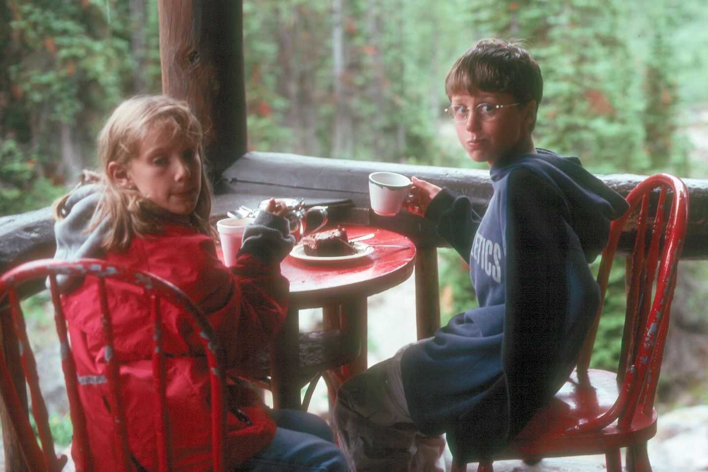 Tea time for Alexis and Tommy Tea time for Alexis and Tommy