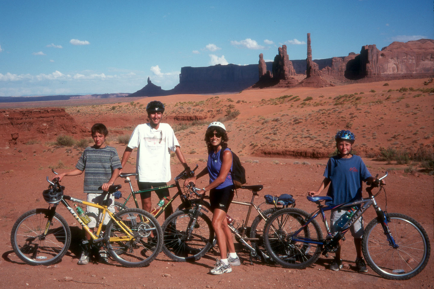 Family crazy enough to bike Monument Valley Family crazy enough to bike Monument Valley