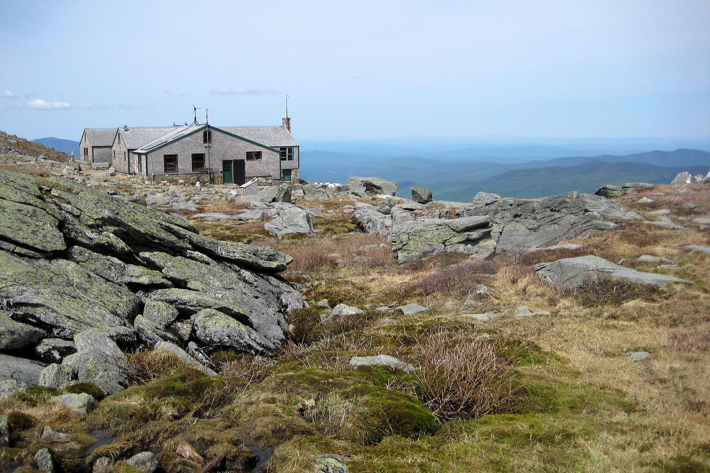 Lake of the Clouds Hut Lake of the Clouds Hut