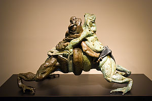 Sumo Frogs Sculpture