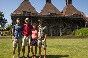 Family at Hop Kiln Winery