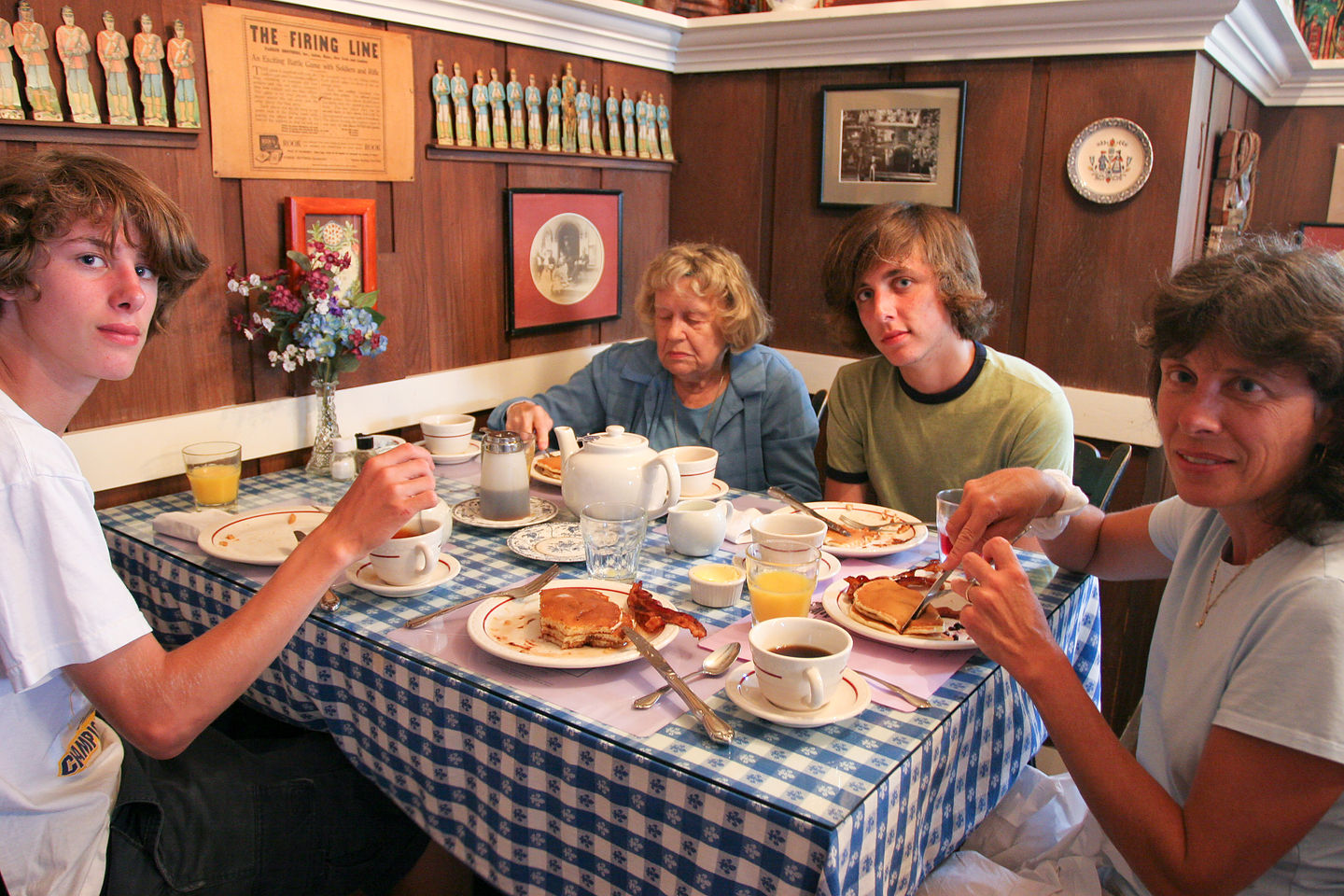 Family and Aggy at Edgartown Inn Breakfast Family and Aggy at Edgartown Inn Breakfast