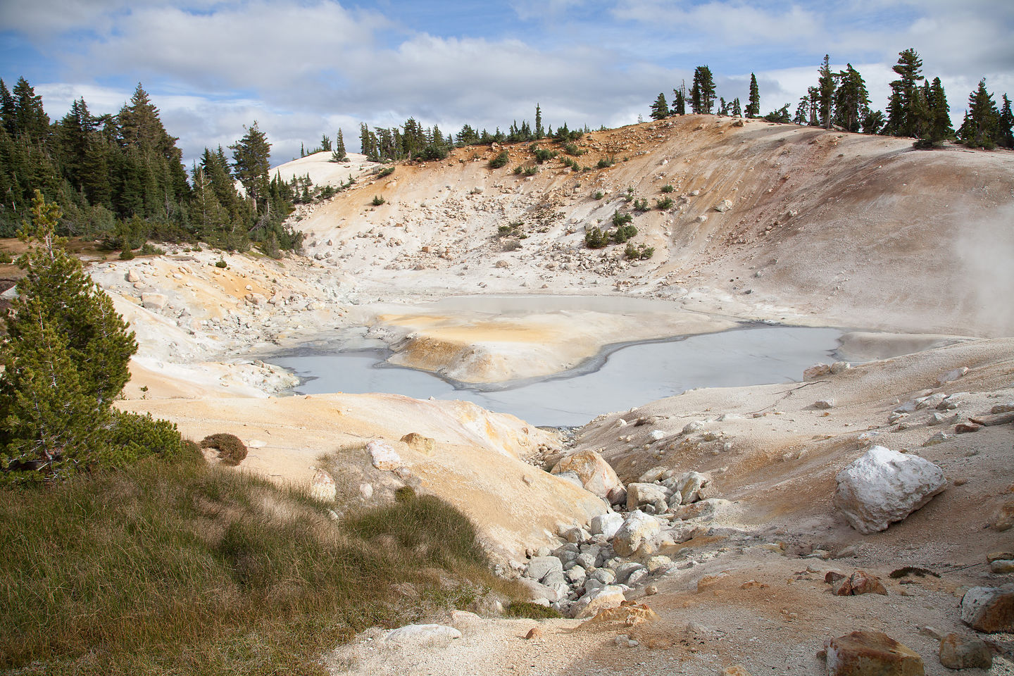 Bumpass Hell Pool Bumpass Hell Pool