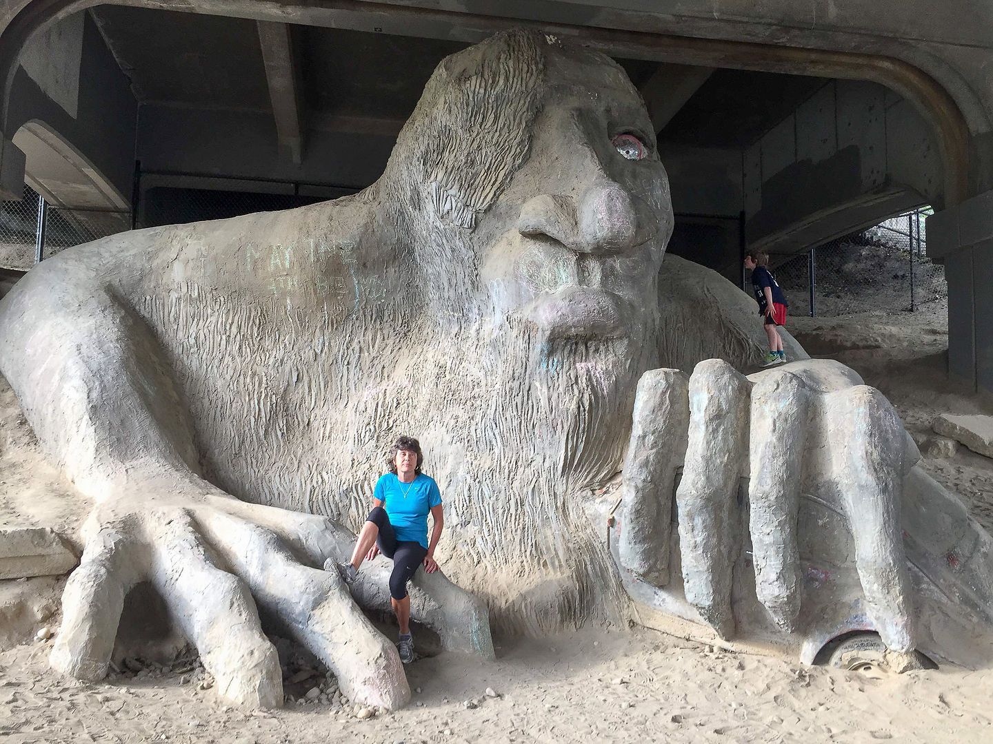 Lolo with The Fremont Troll Lolo with The Fremont Troll