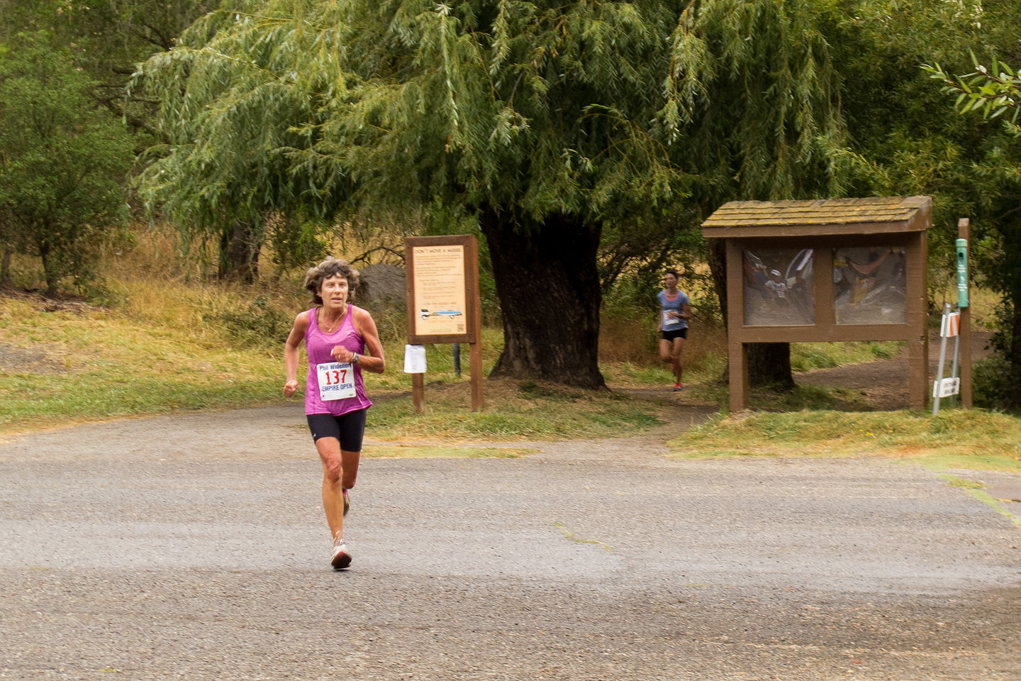 Lolo Racing with Empire Runners