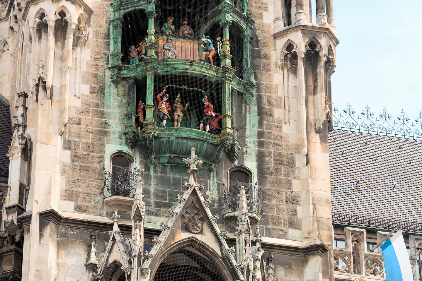 Glockenspiel in the Marienplatz Glockenspiel in the Marienplatz