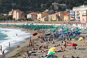 The colors of Levanto Beach