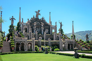 Isola Bella Garden Amphitheater