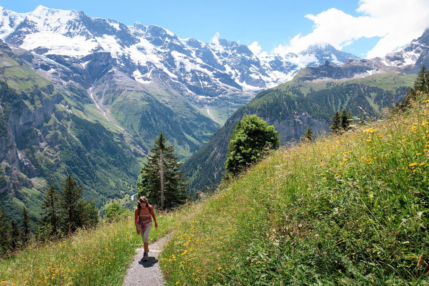 Along the way to Murren Along the way to Murren