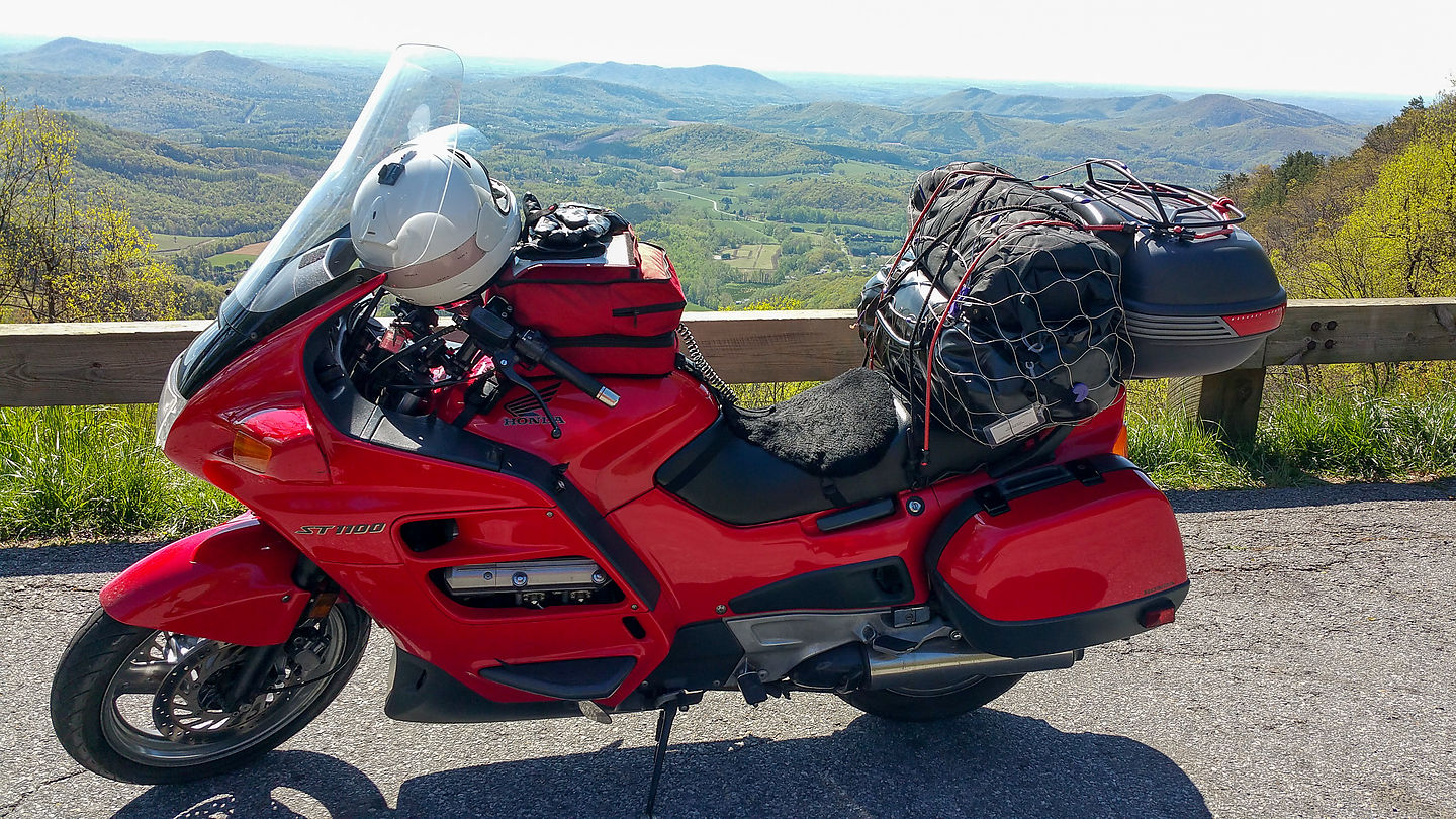 ST 1100 at Cumberland Knob Recreation area overlook ST 1100 at Cumberland Knob Recreation area overlook