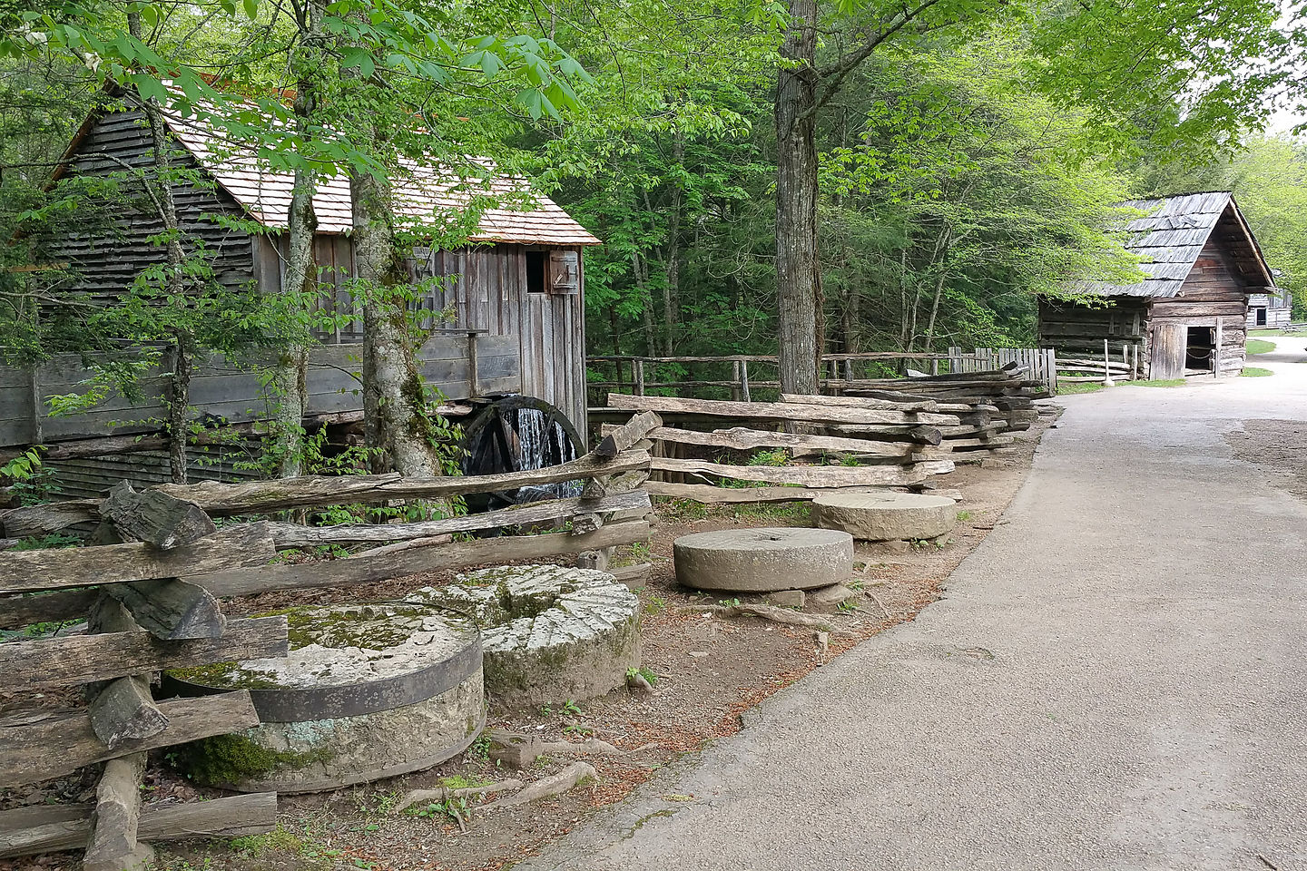 Cable Mill Visitors Center Gristmills Cable Mill Visitors Center Gristmills