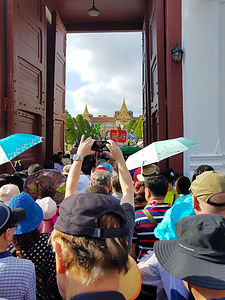 Swimming upstream into the Grand Palace