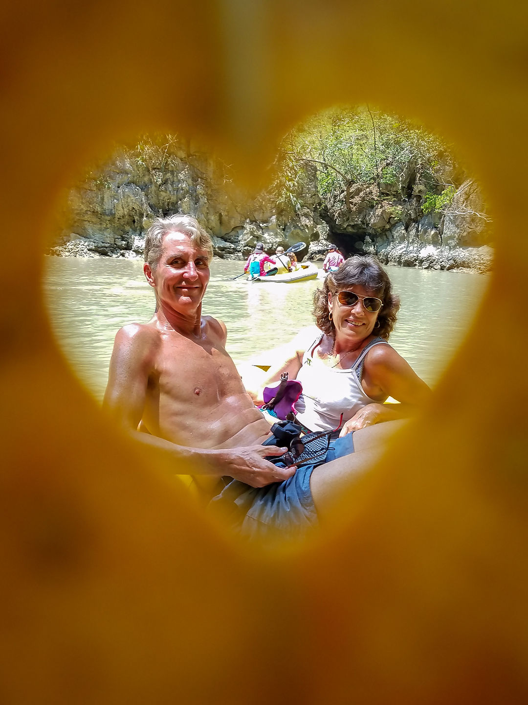 Corny romantic photo on kayak tour