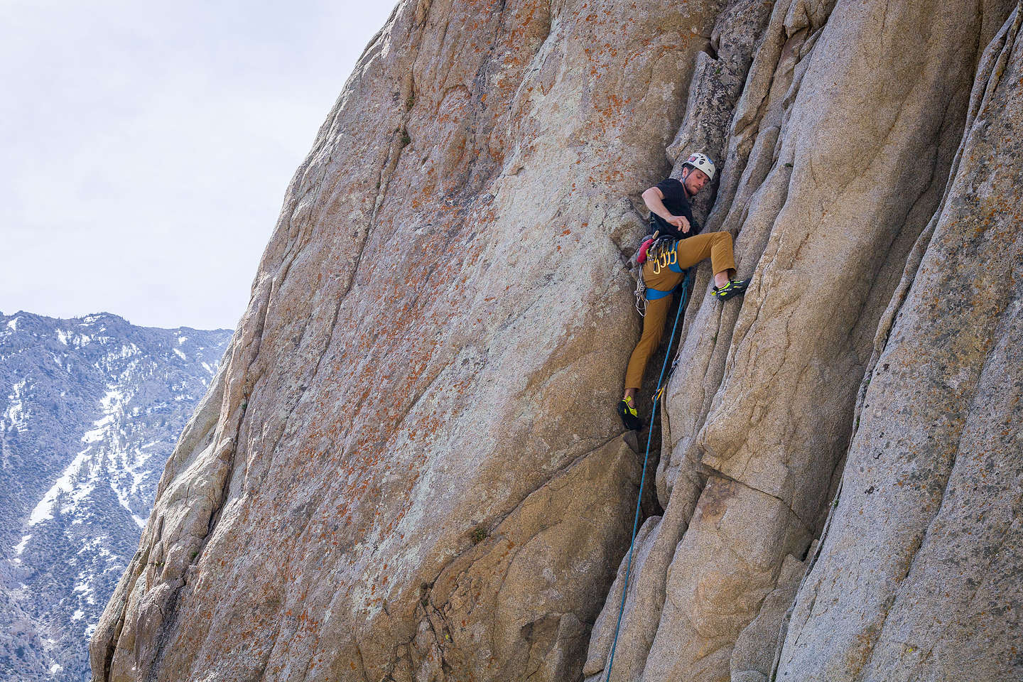 Tommy climbing in Pine Creek Canyon