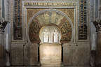 Mezquita horseshoe-arched Mihrab (prayer niche) 