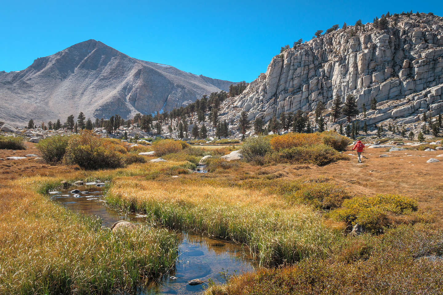 Further along the Cottonwood Lakes Trail