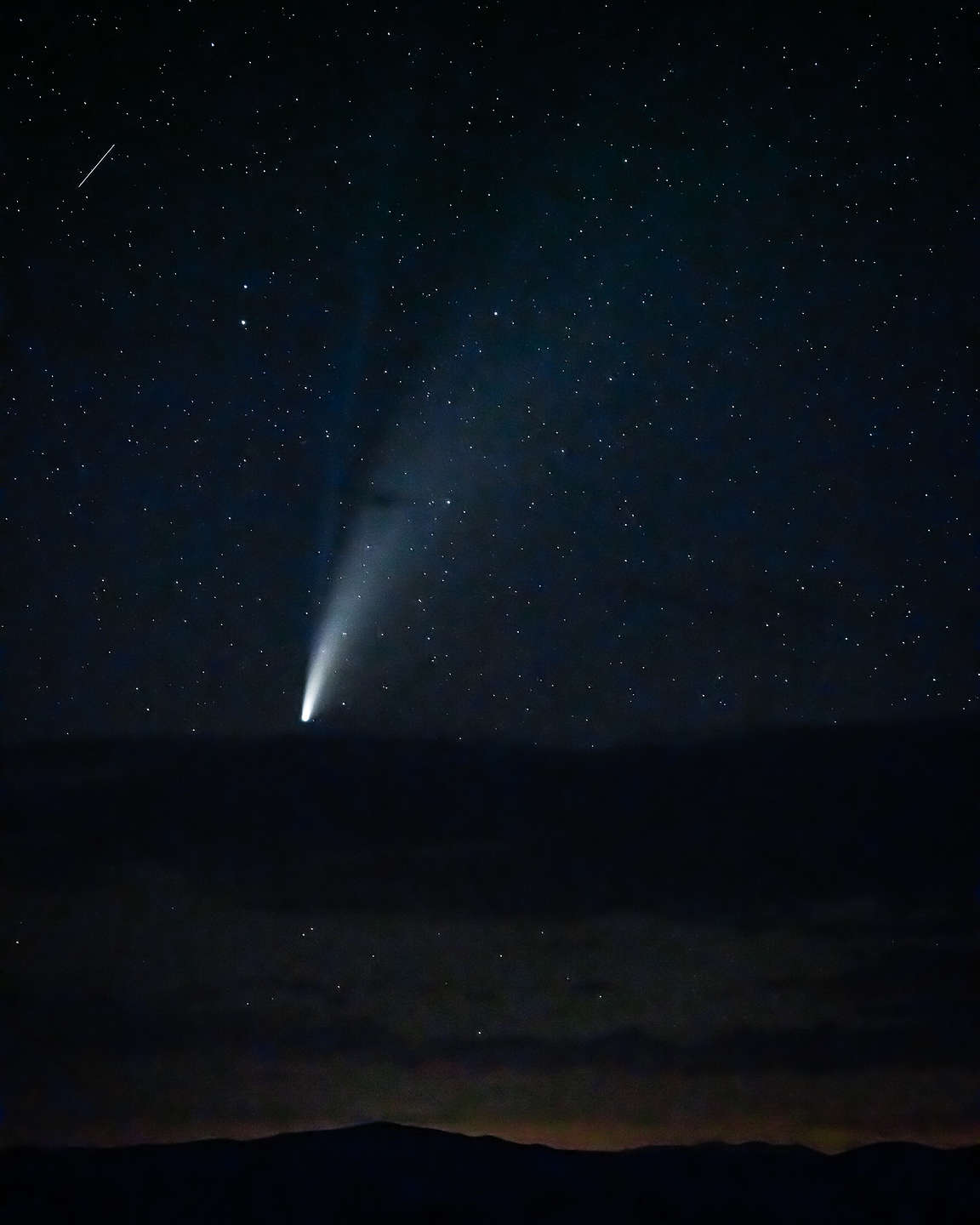 Neowise over Mono Lake