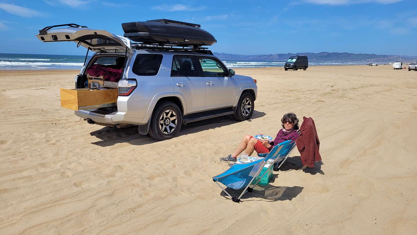 Our camping machine on Pismo Beach Our camping machine on Pismo Beach