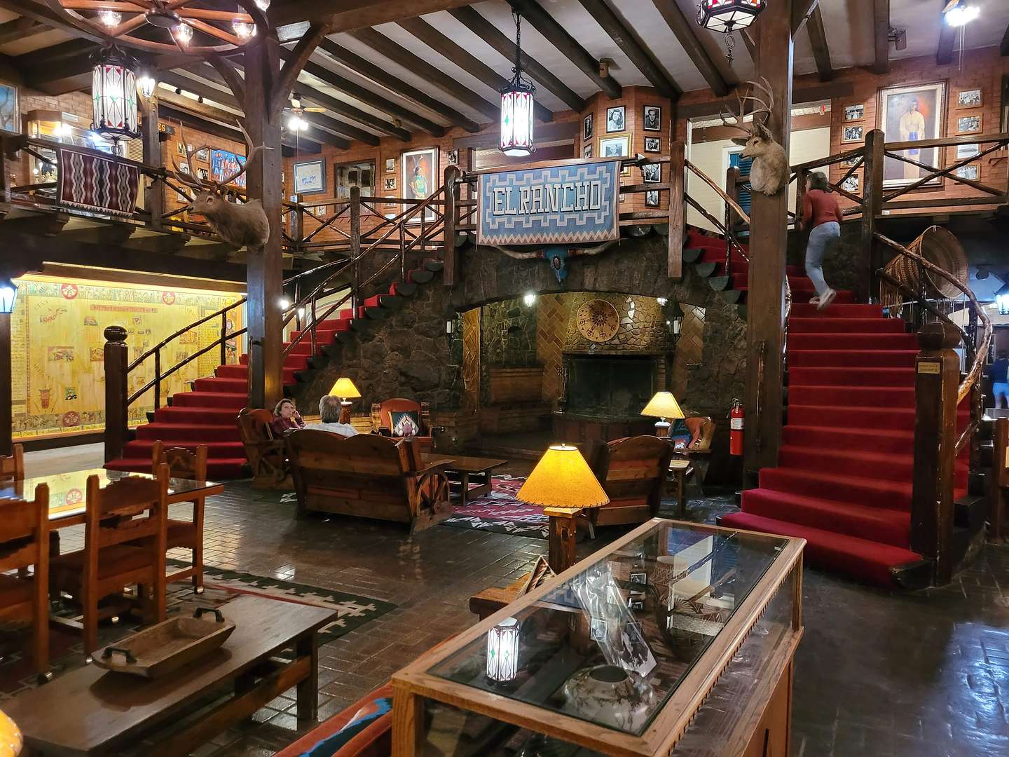 Historic El Rancho Hotel in Gallup Historic El Rancho Hotel in Gallup
