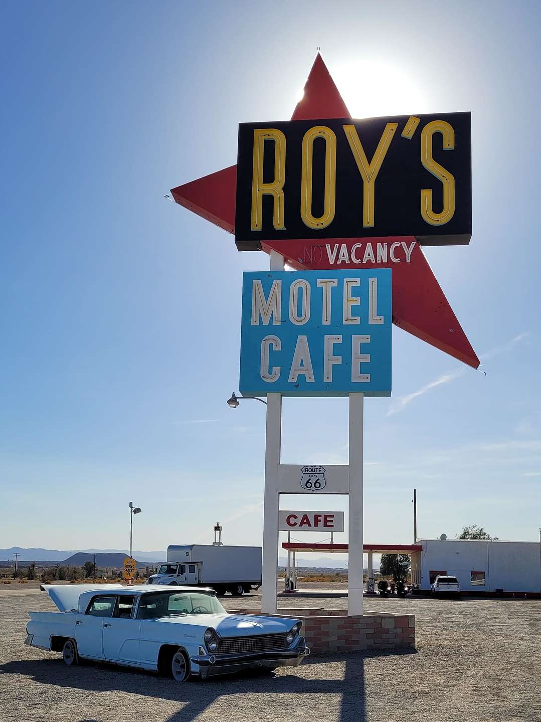 The famous Roy's Cafe The famous Roy's Cafe