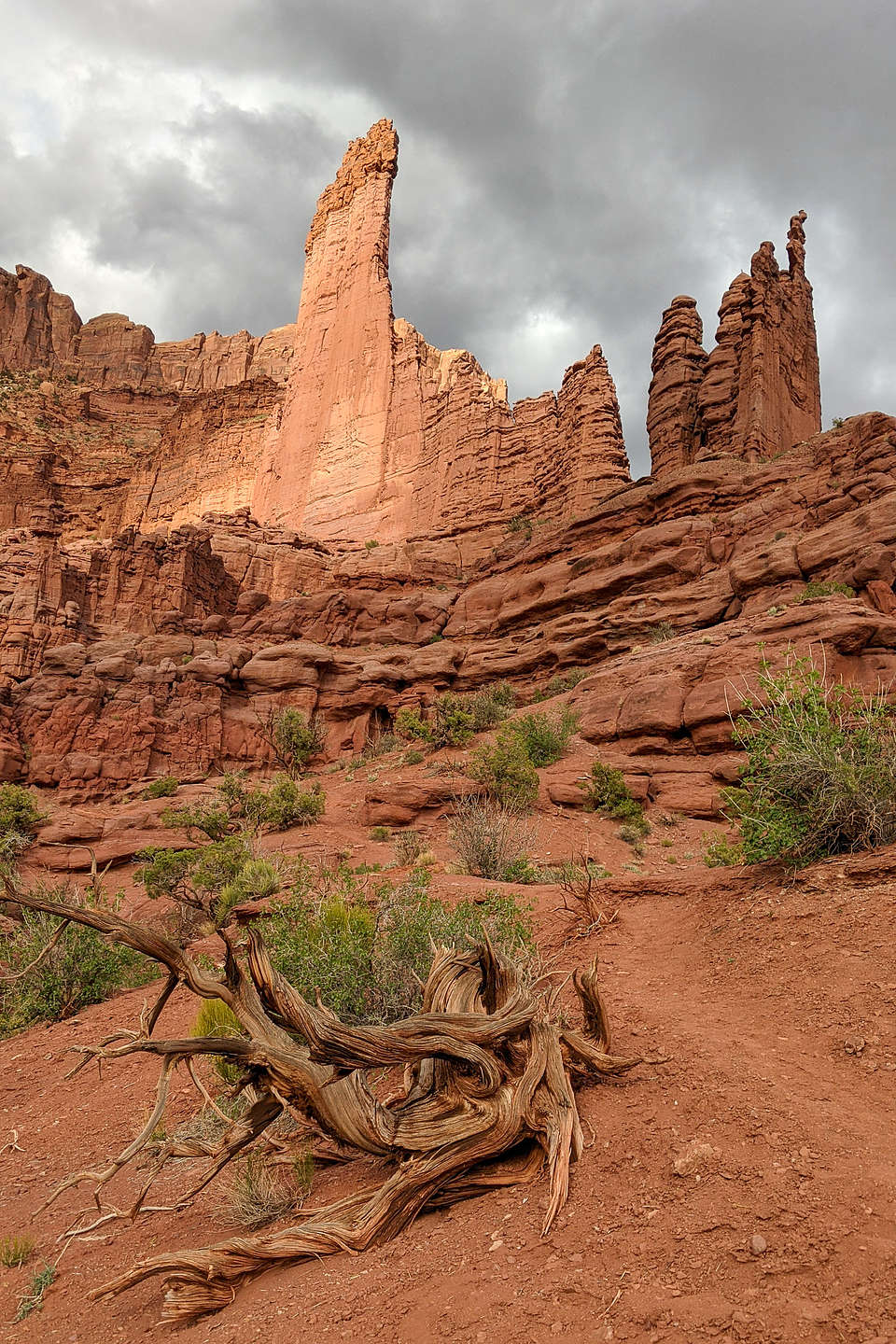 Stormy skies over Fisher Towers Stormy skies over Fisher Towers