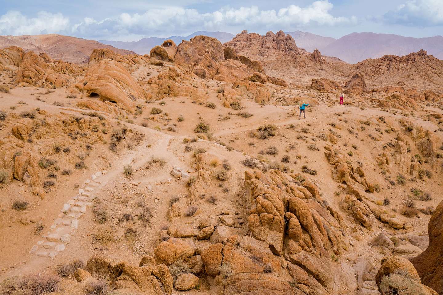 Mobius Arch Loop Trail