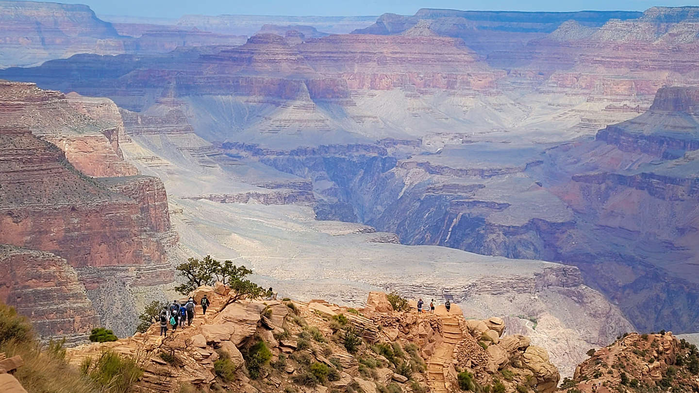 Hiking the South Kaibab Trail Hiking the South Kaibab Trail