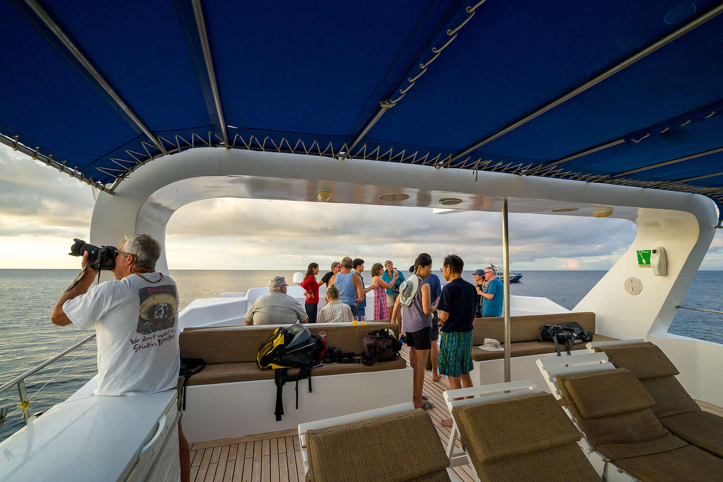 Farewell Party on the upper deck Farewell Party on the upper deck
