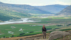 Hike to Litlanesfoss and Hengifoss