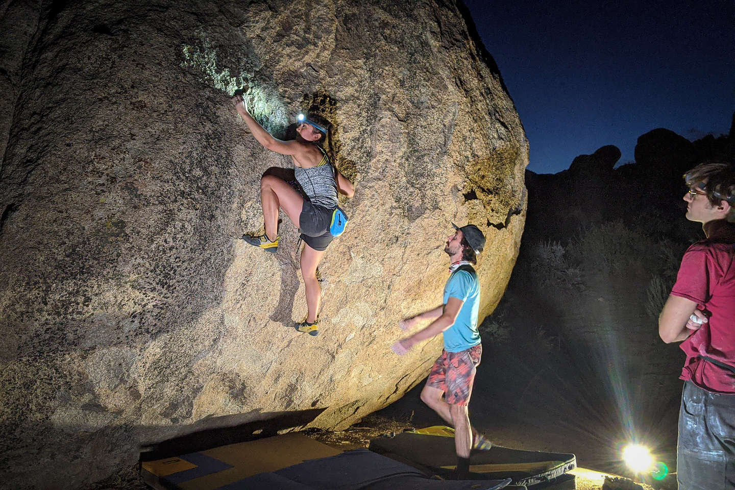 Night time bouldering in the Buttermilks Night time bouldering in the Buttermilks