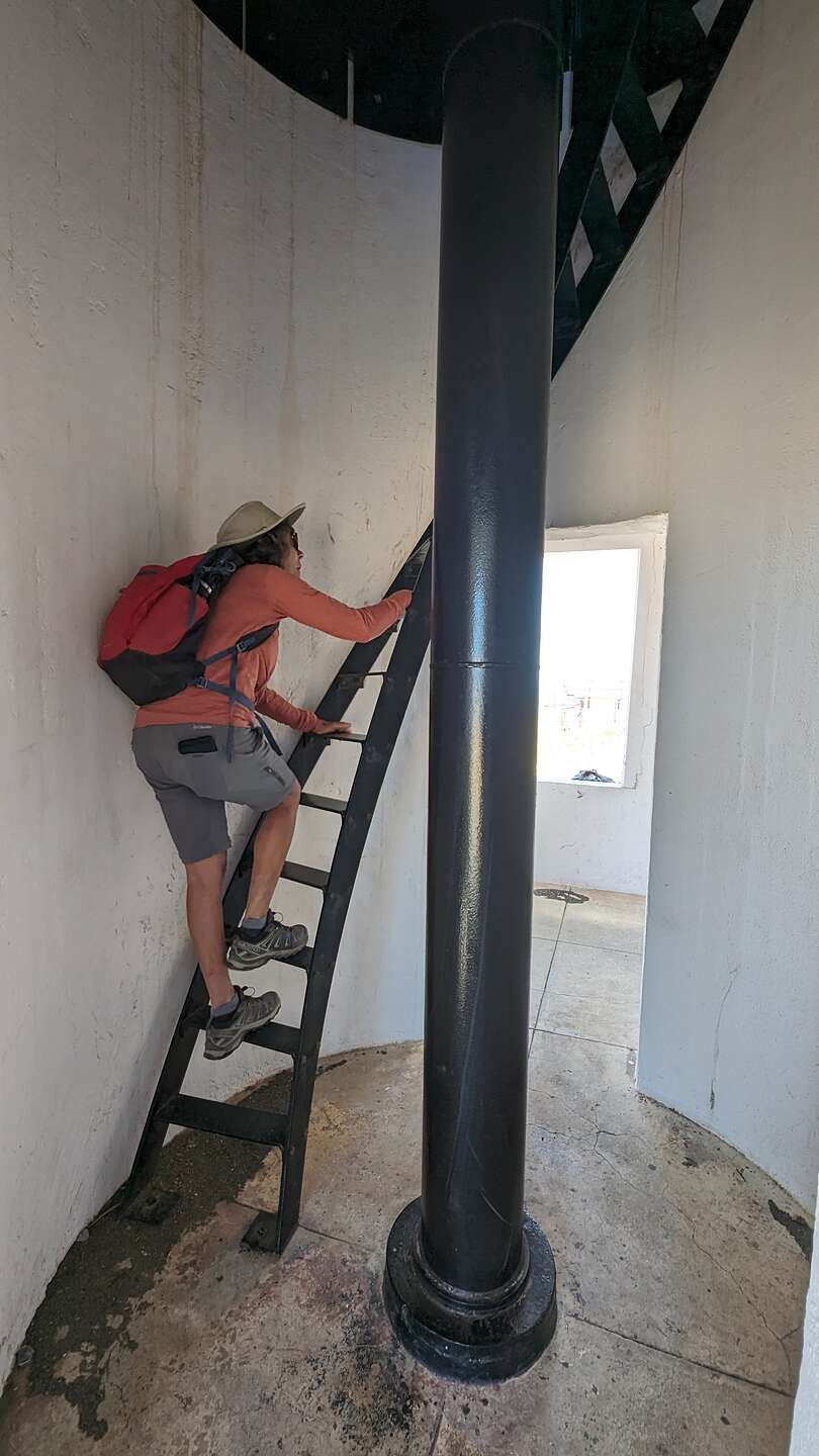 Climbing up the Lighthouse Climbing up the Lighthouse