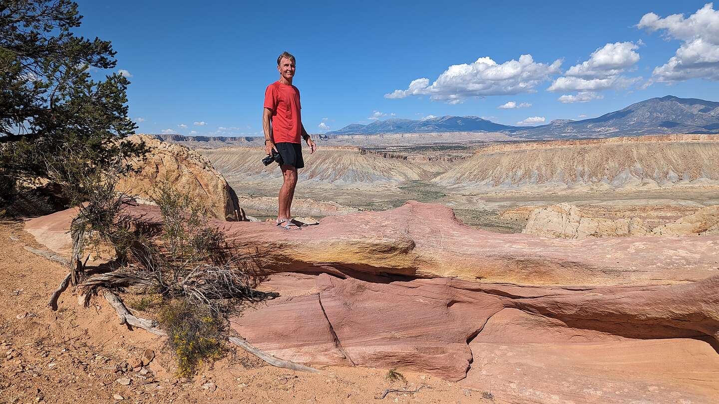 Atop the Burr Trail Switchbacks Atop the Burr Trail Switchbacks