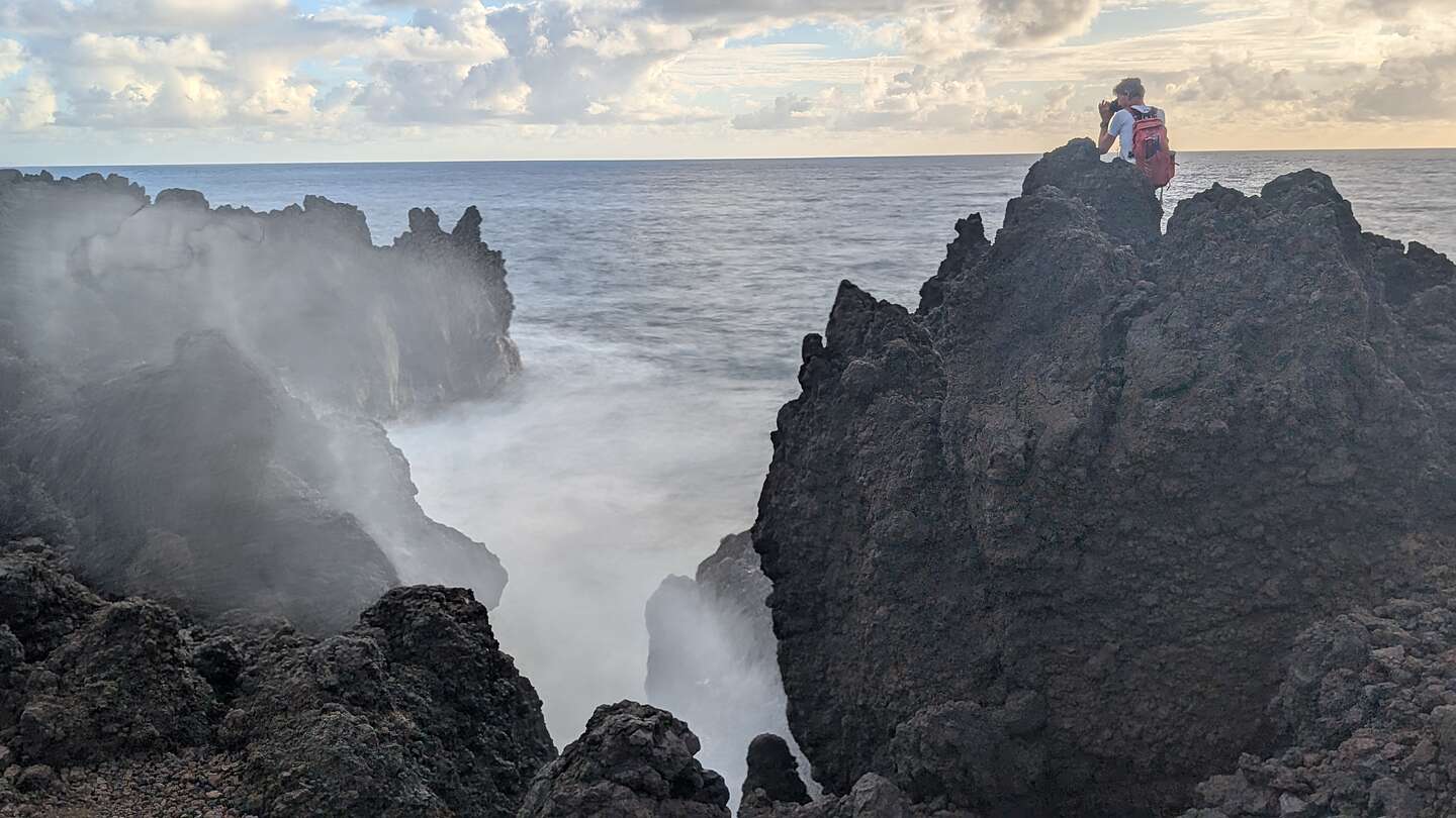 Waianapanapa Blowhole Waianapanapa Blowhole
