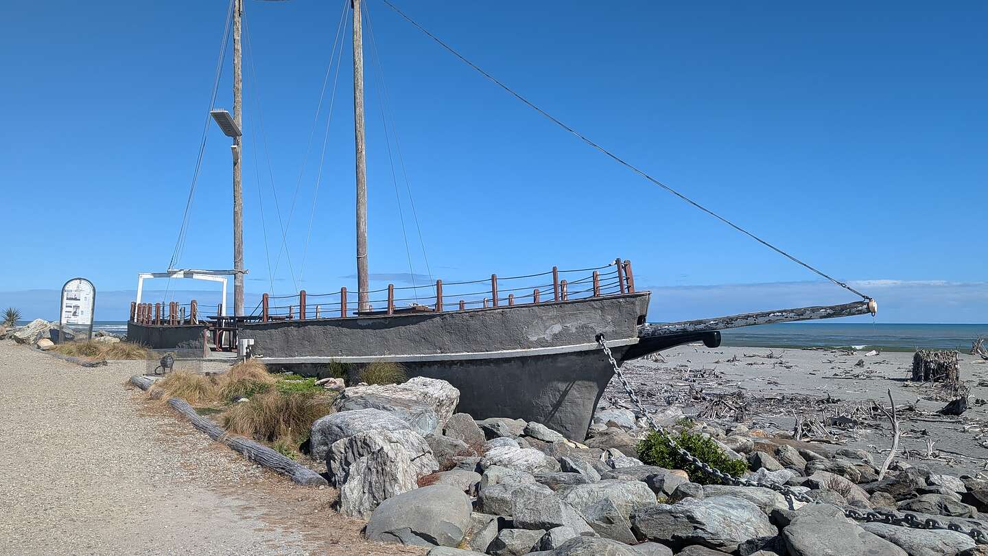 Shipwreck Memorial Shipwreck Memorial